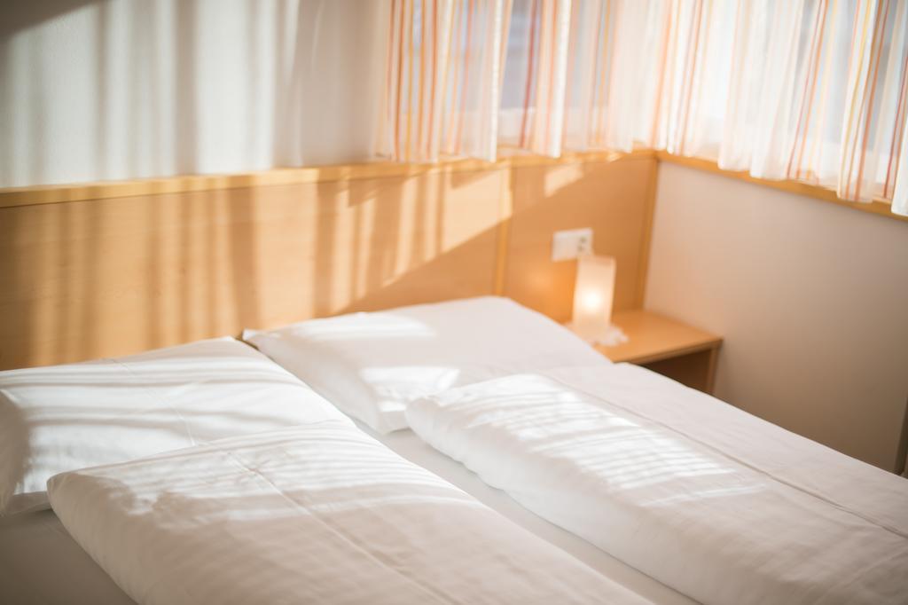 Hotel Gasthof Jochele Falzes Ngoại thất bức ảnh