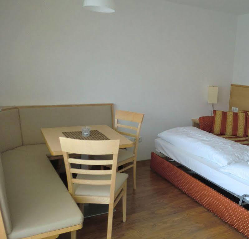 Hotel Gasthof Jochele Falzes Ngoại thất bức ảnh